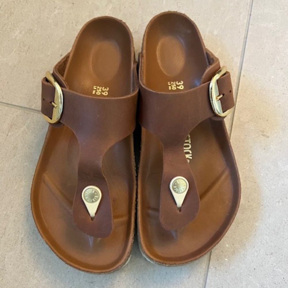 Birkenstock Gizeh Big Buckle Cognac/Gold Size 39 EUC 8 8.5
